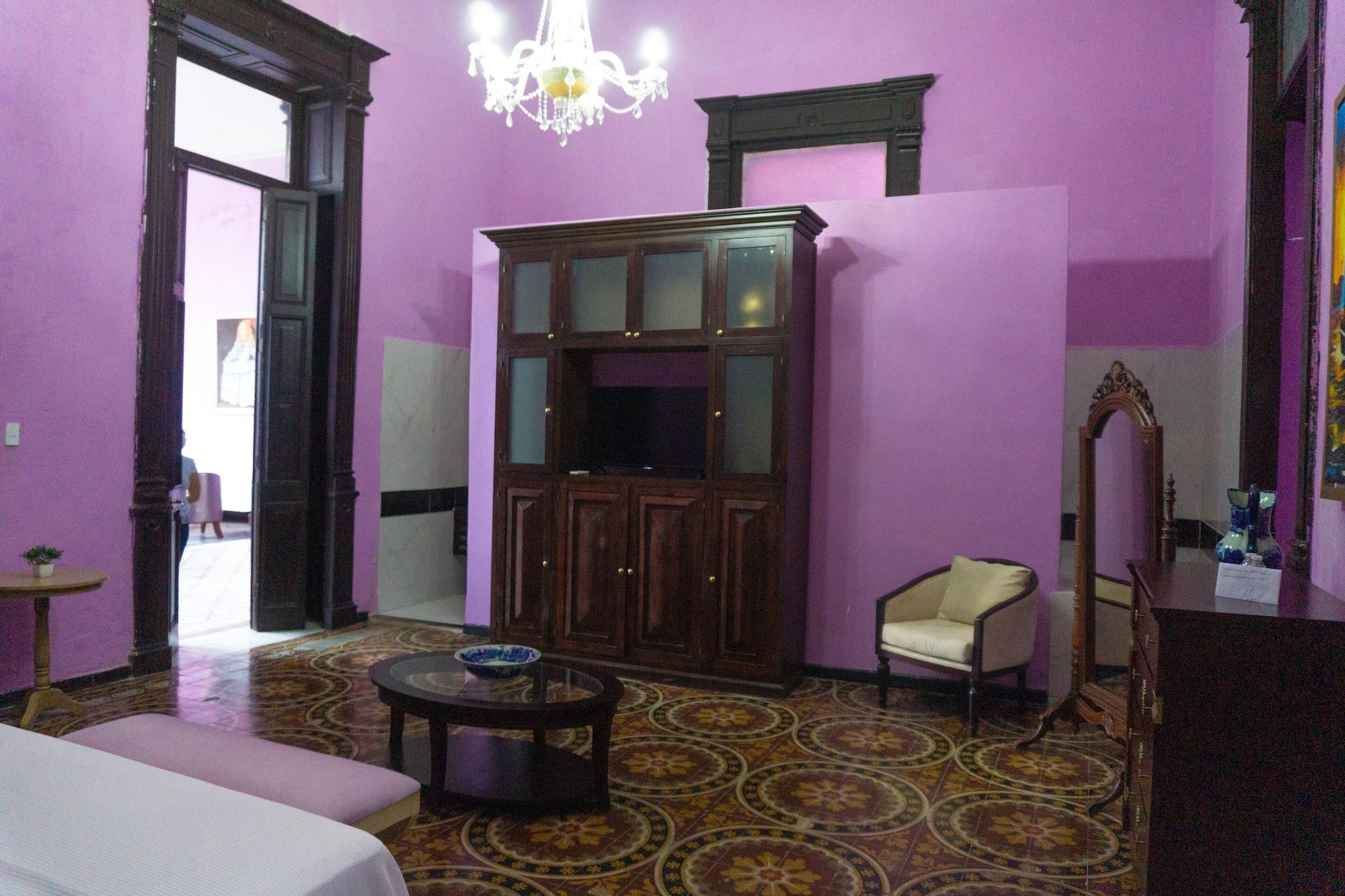Hotel Lavanda Cas Mérida Exterior photo A room at the hotel