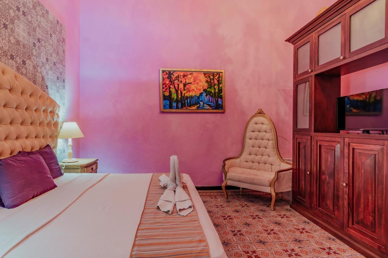 Hotel Lavanda Cas Mérida Exterior photo A room at the hotel