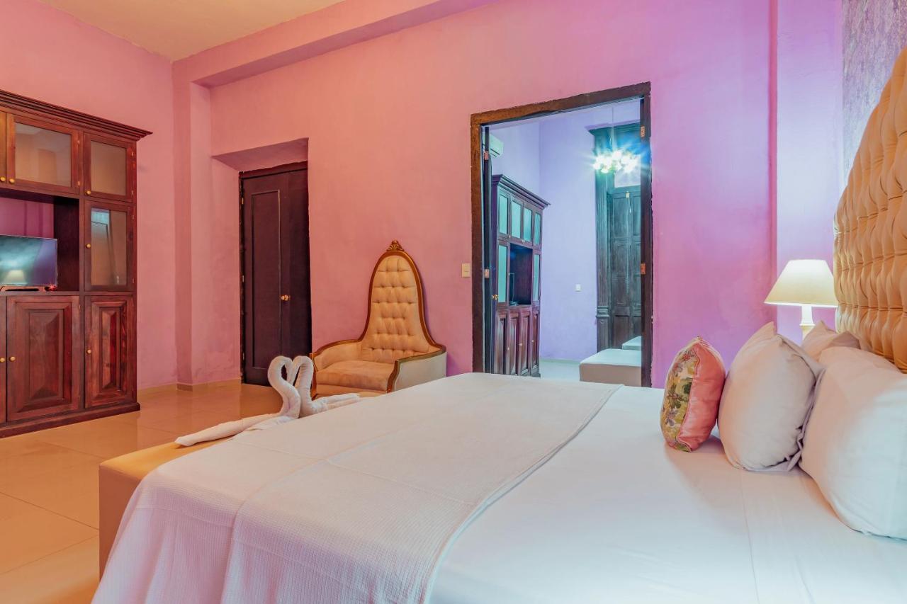 Hotel Lavanda Cas Mérida Exterior photo A bedroom at the hotel